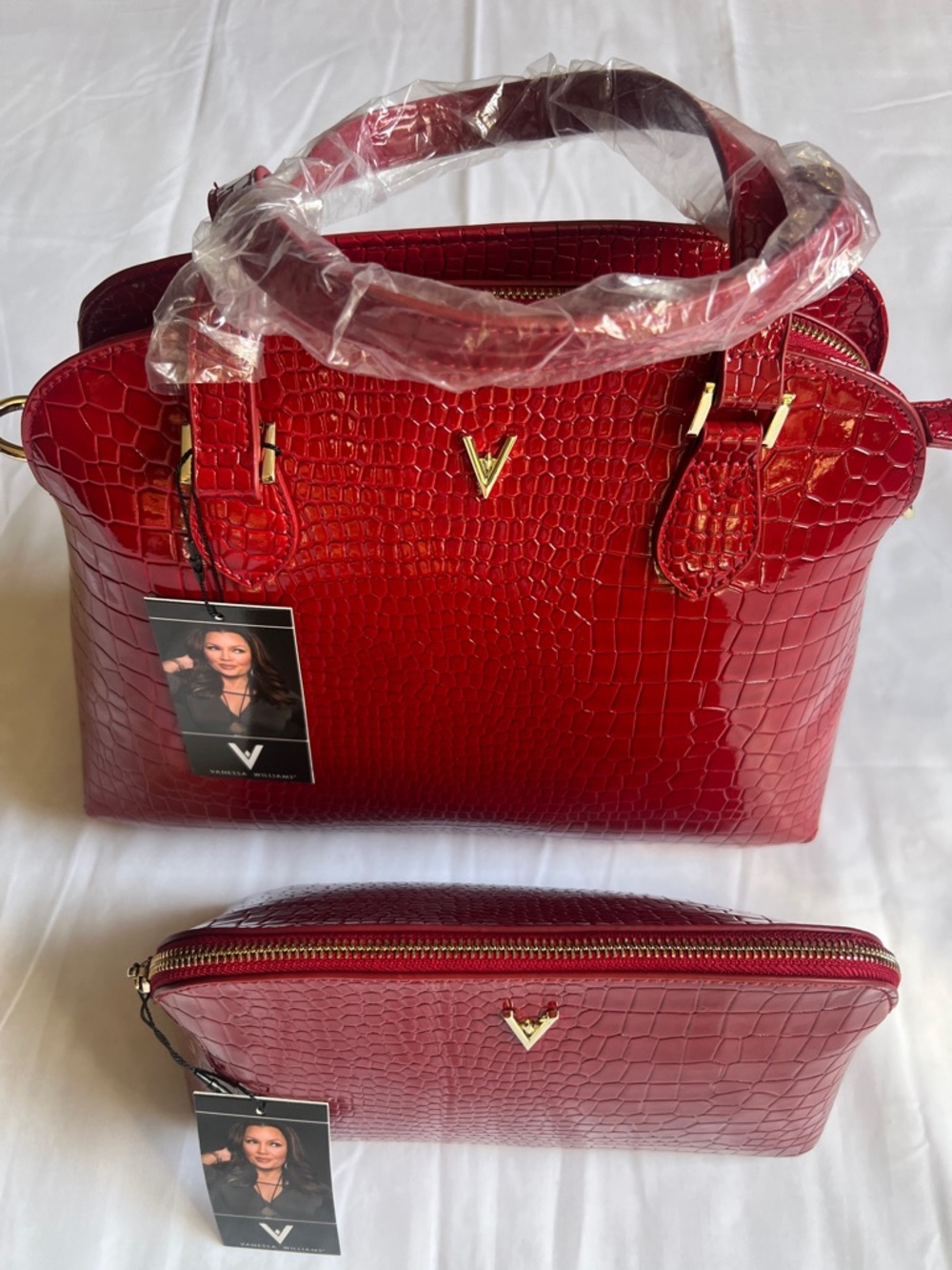 Vanessa Williams Red Crocodile Embossed Satchel&Cosmetic Case Handbag Set